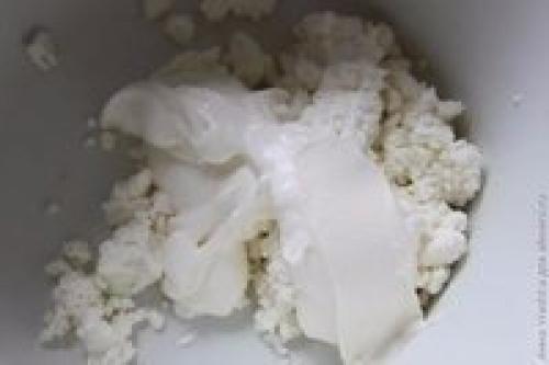 Творожное суфле с красной и черной смородиной. 03