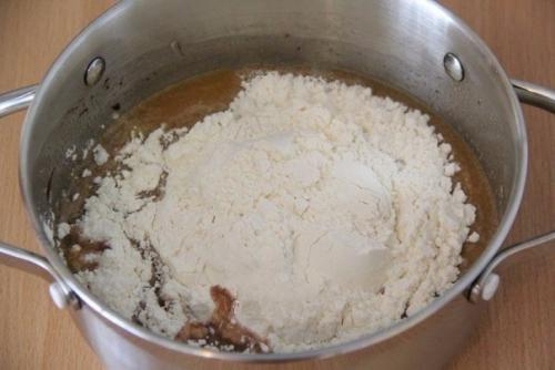 Шоколадные эклеры. Ингредиенты: 02