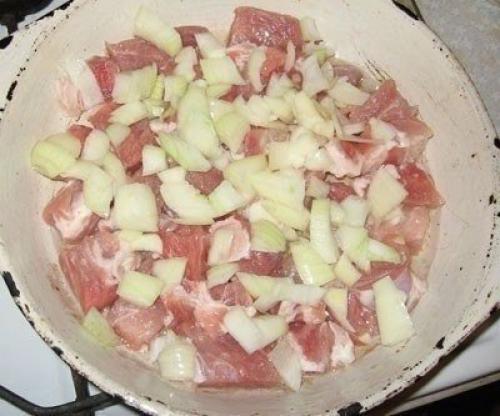 Тушеное мясо под сыром. 02