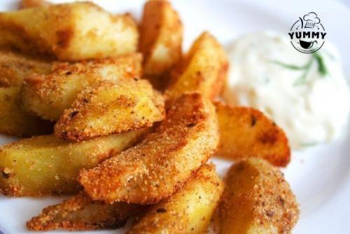 Ароматный запеченный картофель.

