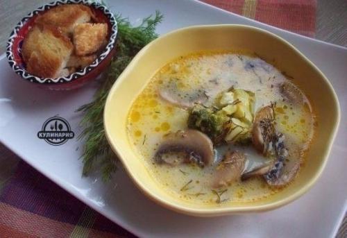 Топ - 10 рецептов сырных супов.