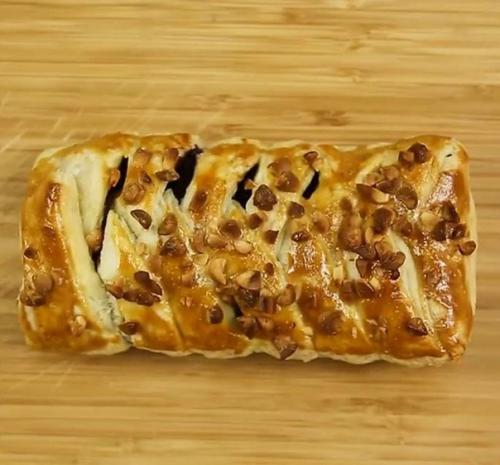 Моментальный пирог с шоколадом, который сделает даже ребенок. 07