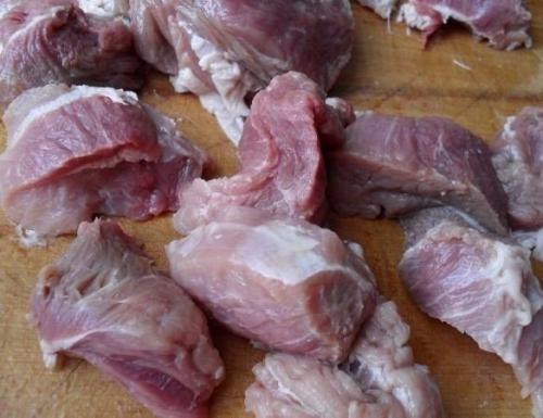 Оджахури?   Ингредиенты:   Свинина - 400 г. 01