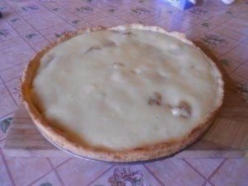 Нежный, сочный пирог придется по вкусу даже вашим малышам, ведь он с ароматным бананчиком? 06