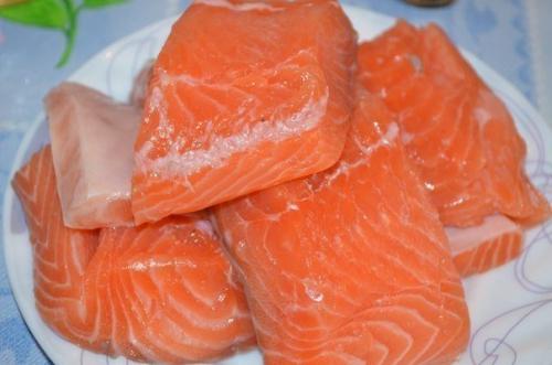 Семга в сливочно - чесночном соусе. 04