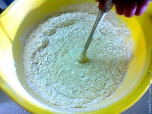 Пампушки на кефире с чесночным саламуром. 01