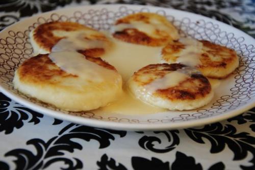 Нежные сырники без яиц.