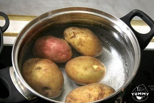 Салат Мимоза.  Ингредиенты: 09