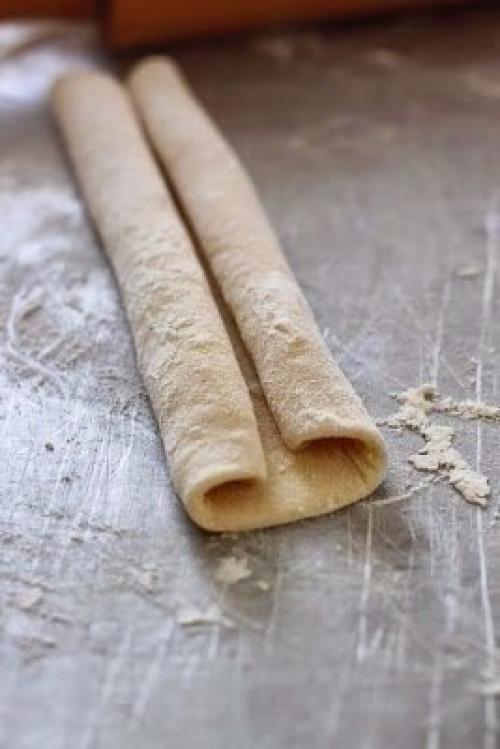 Хачапури по-аджарски.  Ингредиенты: 03