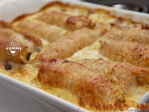 Рулетики мясные.  Ингредиенты: