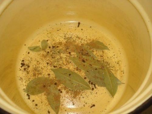 Быстрое ассорти - помидоры с огурцами. 03