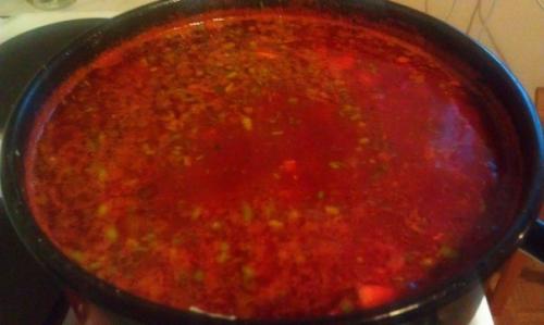 Борщ.  Я безумно люблю борщ. 01