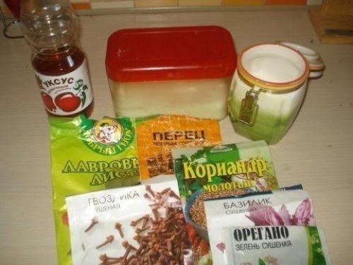 Быстрое ассорти - помидоры с огурцами. 01