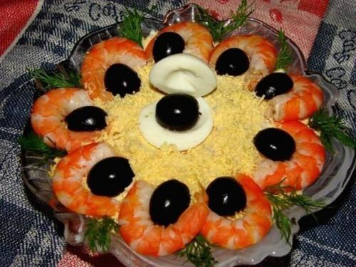 Салат чёрная жемчужина.