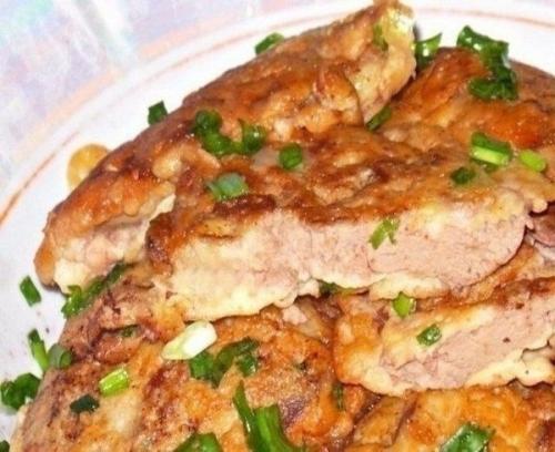 Нежная куpиная печенка в сметанно - чесночном кляре.

