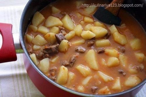 Картошечка, тушенная с мясом. 08 Картошечка, тушенная с мясом. 08