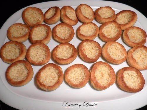 Пирожное Персики.  Ингредиенты: 05