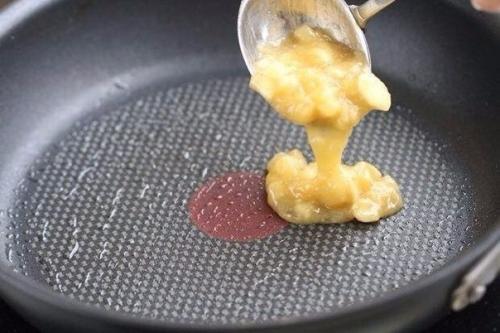 Банановые оладьи.  Ингредиенты: 04