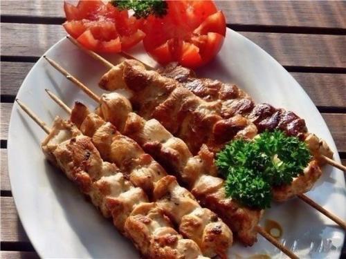 Шашлык из курицы в духовке.