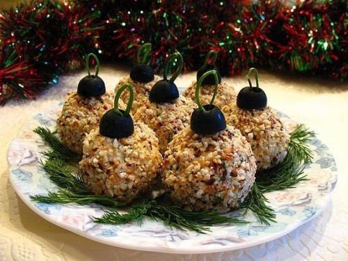 Закуска Елочные Шары?