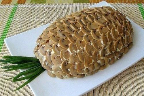 Новогодние слоеные салаты: топ - 10 самых пикантных вариантов? 02 Новогодние слоеные салаты: топ - 10 самых пикантных вариантов? 02