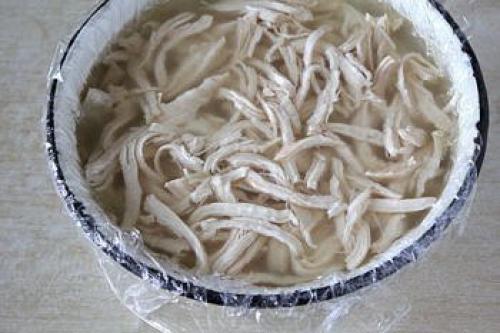 Заливное из курицы. 04