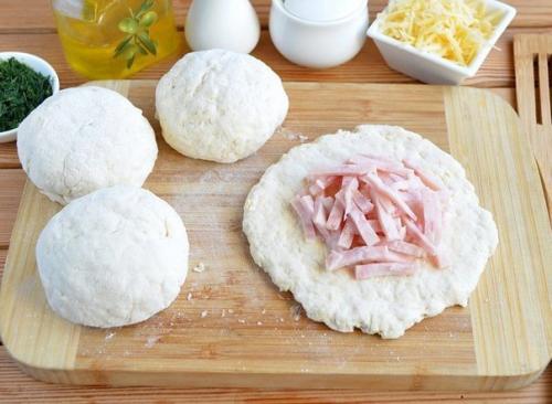 Сырные лепёшки с разными начинками? 05