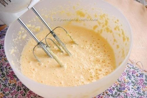 Клубничный пирог.  Для формы диаметром 22 см. 02