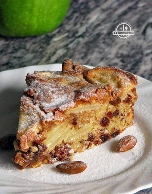Яблочный пирог с миндалем и изюмом. 01