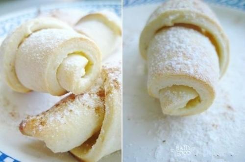 Безумно вкусные и нежные рогалики из творожного теста.