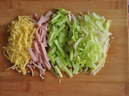 Салат Неженка.  Ингредиенты: 02