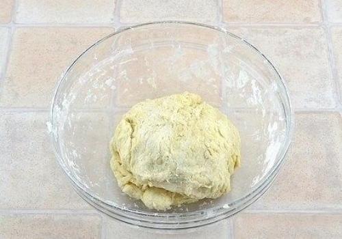 Нежное куриное мясо в хрустящем слоеном тесте. 07 Нежное куриное мясо в хрустящем слоеном тесте. 07