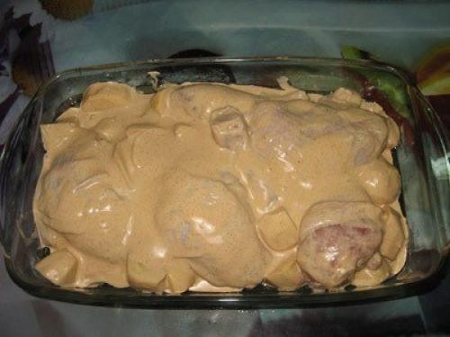 Вкусная курочка в маринаде вместе с картошкой. 02