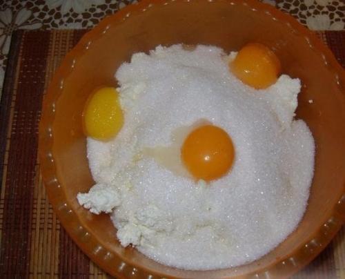 Королевский пирог (с яблоками и творогом. 04