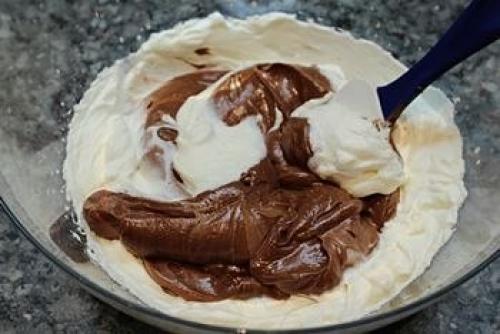 Торт с бананами и шоколадным муссом. 07