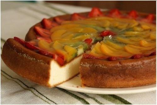 Творожное суфле с фруктами.