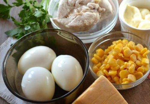 Сытный салат?   Простой и вкусный салатик. 01