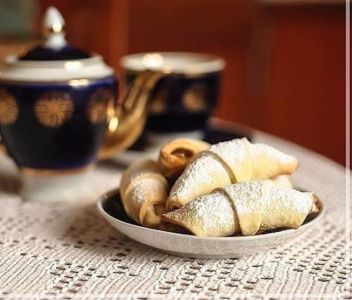 Рогалики с вареньем по бабушкиному рецепту. 01