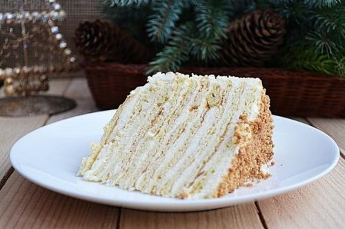 Творожный торт.   Этот нежный и очень вкусный домашний торт всегда на моем праздничном столе. 01