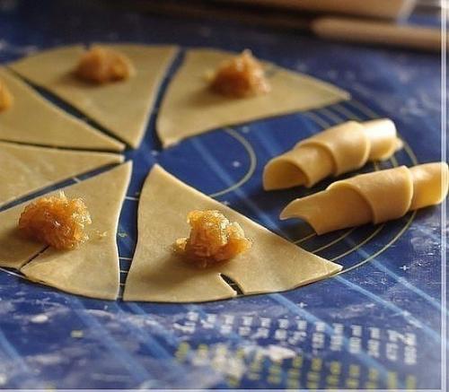 Рогалики с вареньем по бабушкиному рецепту. 03