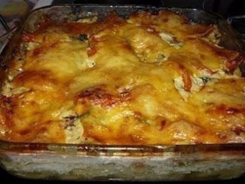 Вкуснейшая картофельная запеканка с рыбой.