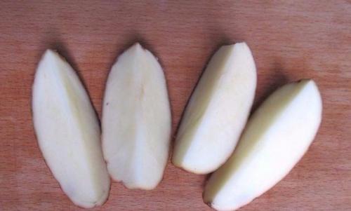 Как приготовить простой картофель по-деревенски? 01