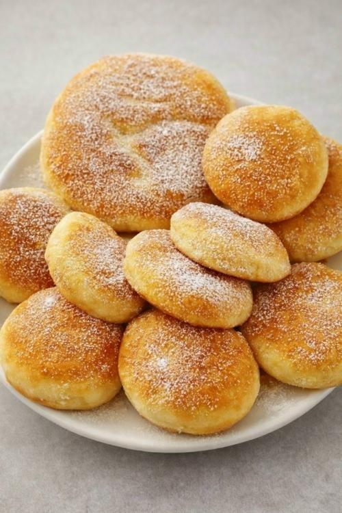 Пpосто смешали, pаскатали - и уже можно жарить.  