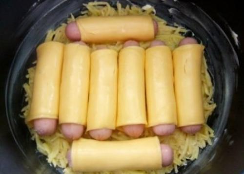 Картофельная запеканка с сосисками и сыром в МУЛЬТИВАРКЕ. 05