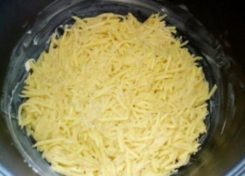 Картофельная запеканка с сосисками и сыром в МУЛЬТИВАРКЕ. 04