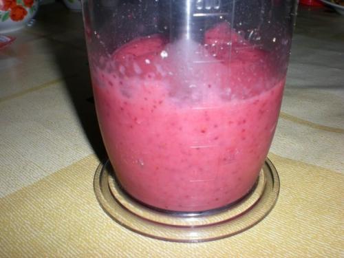 Шоколадные корзинки с клубникой и сливками. 02