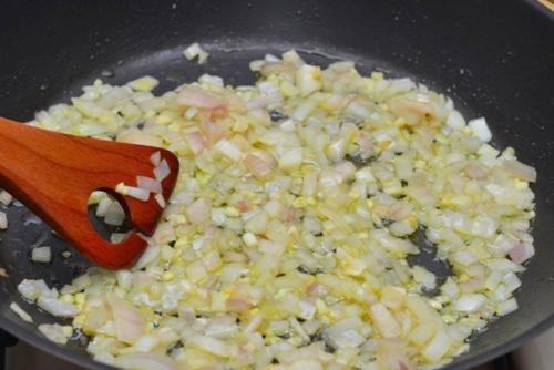 Рататуй.  Ингредиенты:   Кабачок - 1 шт. 03