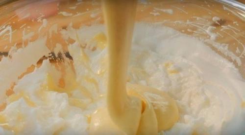 Вкусные пышные оладьи? 04