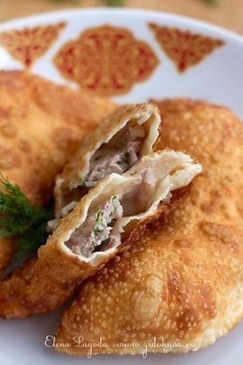 Домашние чебуреки?   Ингредиенты: