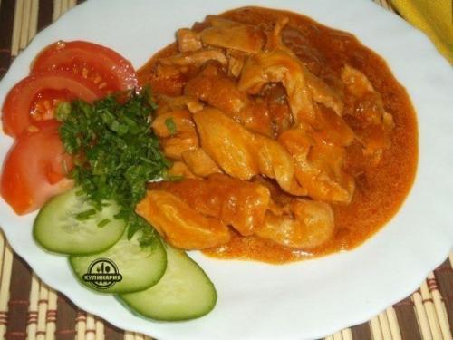 Гуляш и куриного Филе.
